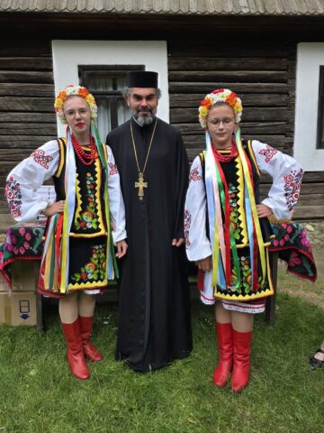 Festivalul „Sub cerul Bucovinei, tradiții laolaltă”, la Muzeul Satului Bucovinean