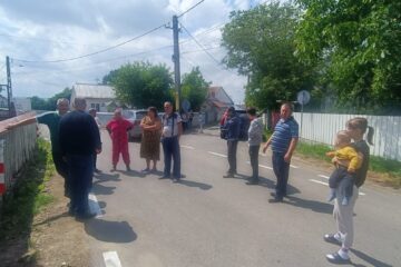 Nemulțumiri majore în satul cu sensuri unice
