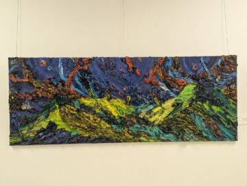 „Ferestre” către lumi imaginare, compoziții pline de energie, de culoare, realizate Harry Meyer și expuse la Muzeul de Istorie