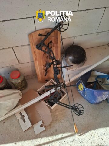 Arme, sute de cartușe, trofee de vânătoare și dispozitive de braconaj, ridicate în urma a 38 de percheziții