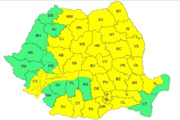 Meteorologii au prelungit avertizările de cod galben de furtuni și ploi până duminică noaptea