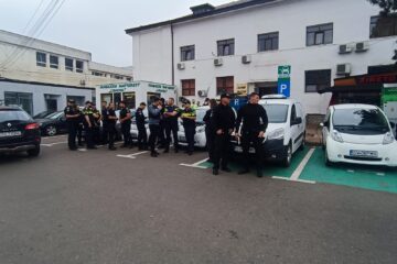 Poliția a ”închis” centrul Sucevei timp de două ore Poliția a ”închis” centrul Sucevei timp de două ore