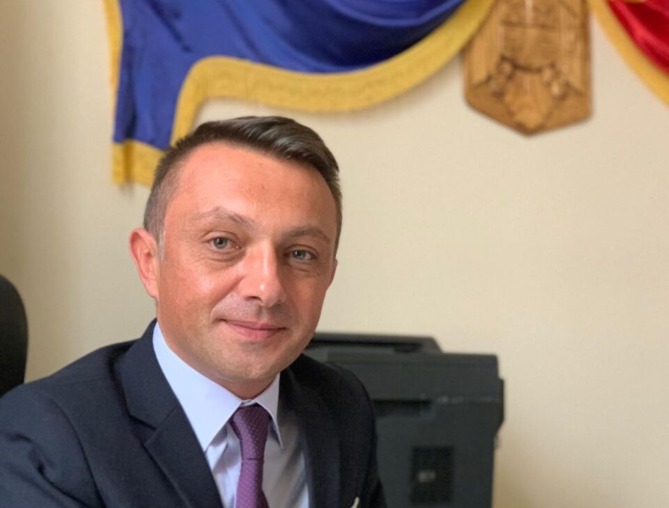 Locuitorii din Vatra Dornei vor beneficia, în premieră, de transport public local Locuitorii din Vatra Dornei vor beneficia, în premieră, de transport public local