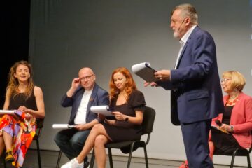 Matei Vișniec și universul cărților pentru copii – spectacol lectură în cadrul Zilelor TMMVS Matei Vișniec și universul cărților pentru copii – spectacol lectură în cadrul Zilelor TMMVS