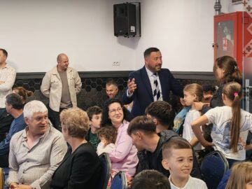 Comunitatea din Horodnic de Sus a marcat un deceniu de administrație sub conducerea primarului Valentin Luța