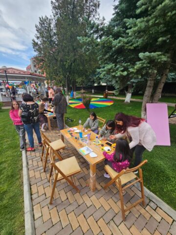 Târgul Jucăriilor, de la Fălticeni – o zi plină de bucurie, creativitate și fapte bune