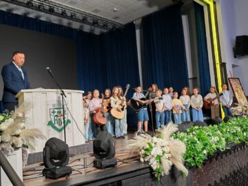 Comunitatea din Horodnic de Sus a marcat un deceniu de administrație sub conducerea primarului Valentin Luța