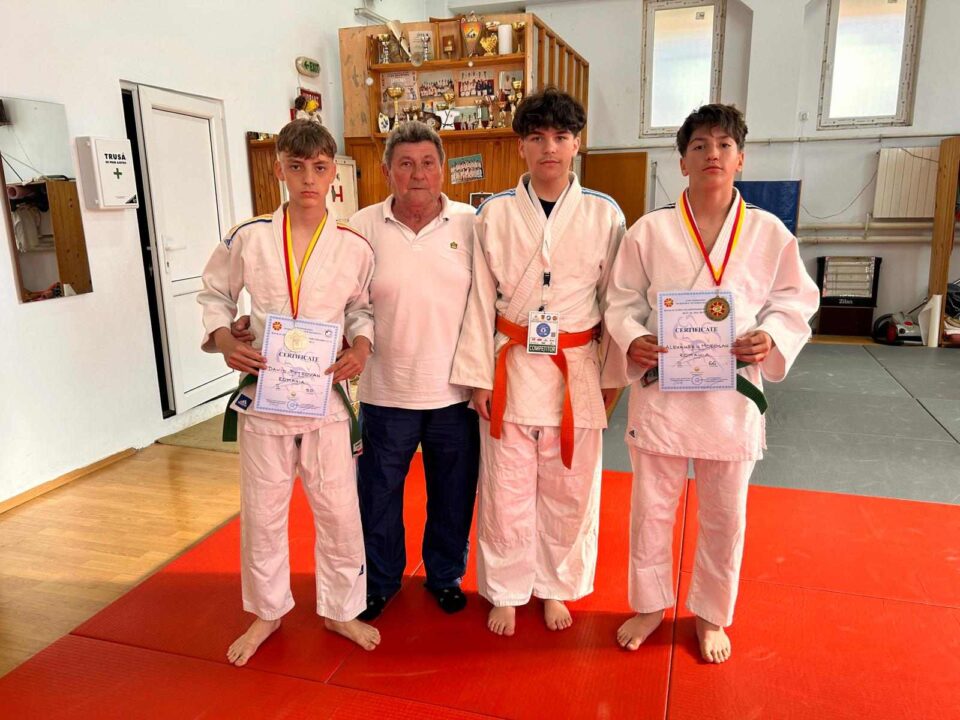 Performanță remarcabilă pentru judoul humorean la Campionatul Balcanic U16 din Macedonia de Nord Performanță remarcabilă pentru judoul humorean la Campionatul Balcanic U16 din Macedonia de Nord