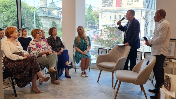 Divanul Artelor – lansare de carte și dezbatere culturală, la Casa Cărții, în cadrul Festivalului Zilele Teatrului Matei Vișniec Suceava Divanul Artelor – lansare de carte și dezbatere culturală, la Casa Cărții, în cadrul Festivalului Zilele Teatrului Matei Vișniec Suceava