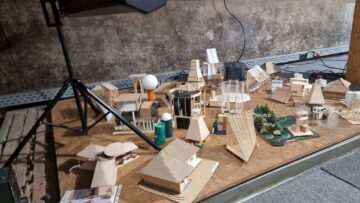 Expoziție-concurs „Zilele elevului arhitect”: Premiul anual pentru arhitectură, câștigat de Steluța Colban, de la Colegul de Artă Suceava