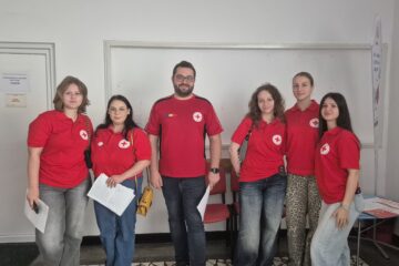 Voluntarii de la Crucea Roșie Suceava au donat sânge, în cadrul campaniei „Faci bine, te simți bine. Donează! Sânge pentru viață!”