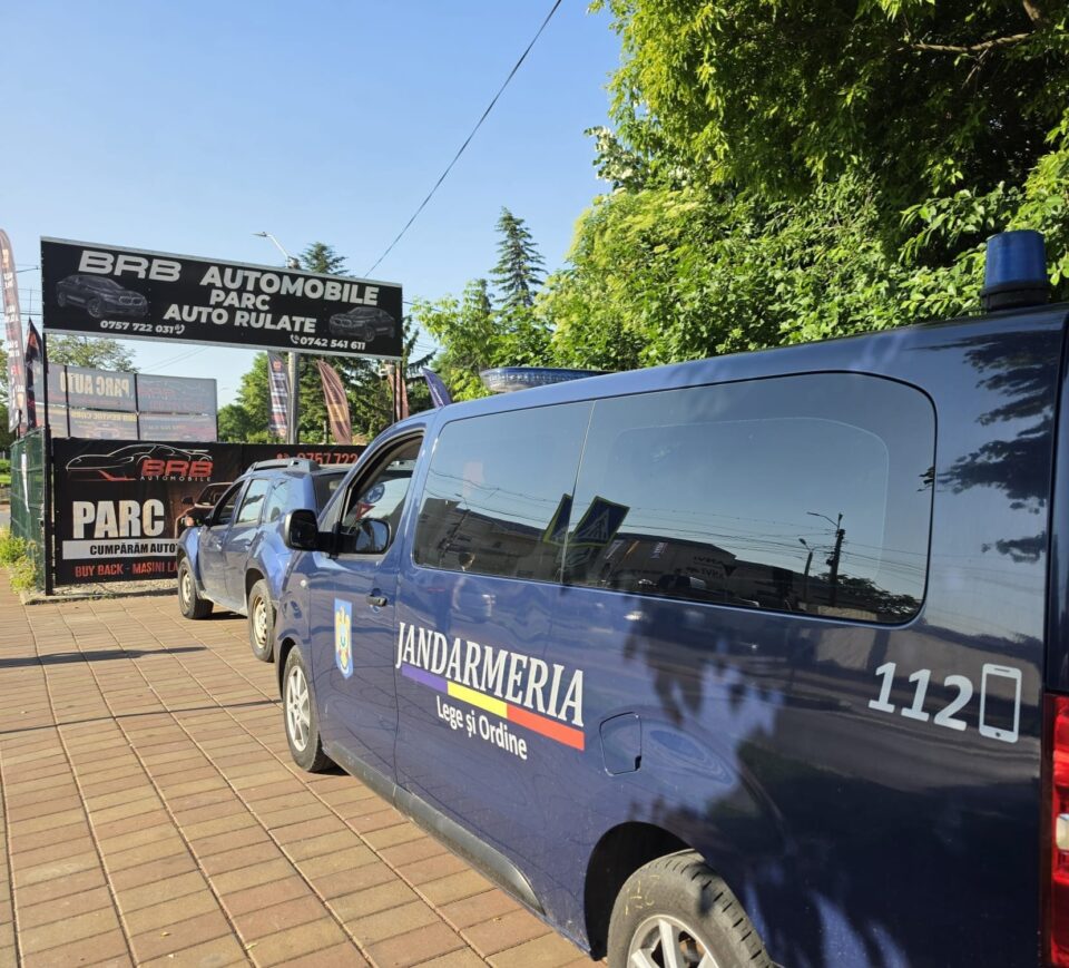 Percheziții la Botoșani și Suceava, într-un dosar privind vânzări ilegale de mașini, cu păgubirea proprietarilor reali