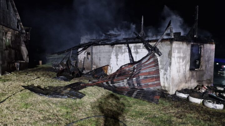 O adolescentă de 15 ani a murit într-un incendiu la Ilișești – Monitorul de Suceava – Ziarul care stă de vorbă cu oamenii