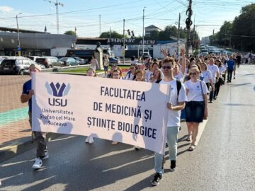 Marșul Absolvenților USV a animat străzile orașului Suceava, în cadrul Festivității de Absolvire a Promoției 2026