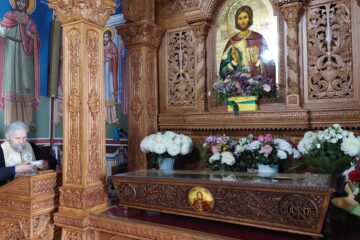 Racla cu moaștele Sf. Ioan cel Nou din Biserica Sf. Gheorghe de la Mănăstirea Sf. Ioan cel Nou din Suceava