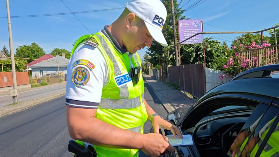 Razie cu 200 de amenzi și două rețineri în arest, la Fălticeni