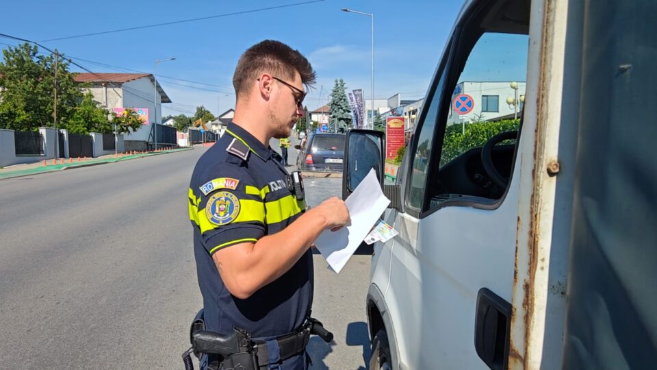Razie cu 200 de amenzi și două rețineri în arest, la Fălticeni