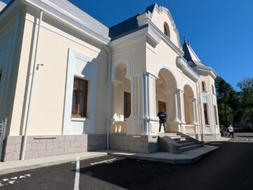 Casa Tatos, bijuterie arhitecturală din Fălticeni, a fost inaugurată și devine noul sediu al Stării Civile și Evidenței Persoanelor