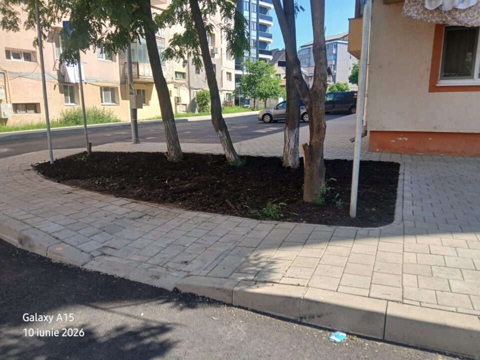 Legătură rutieră între strada Tineretului și Calea Burdujeni, în curs de amenajare, prin spatele bisericii Sf. Andrei
