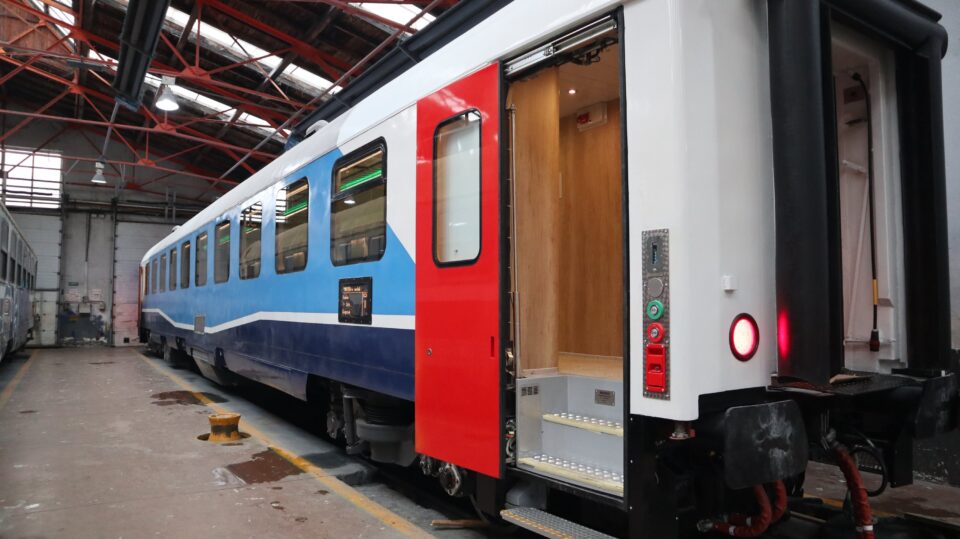 „Zilele Porților Deschise” la Electroputere VFU Pașcani, zi dedicată tehnologiei feroviare și oamenilor care construiesc viitorul transportului pe șine „Zilele Porților Deschise” la Electroputere VFU Pașcani, zi dedicată tehnologiei feroviare și oamenilor care construiesc viitorul transportului pe șine