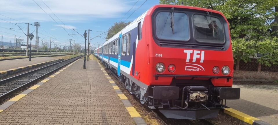 S-au pus în vânzare biletele pentru cel mai rapid tren Suceava – Constanța S-au pus în vânzare biletele pentru cel mai rapid tren Suceava – Constanța