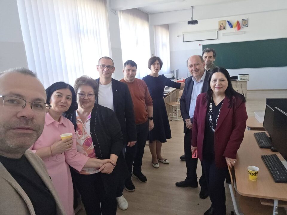 Antrenament pentru viitorii dascăli, inițiat de conducerea IȘJ în colaborare cu USV
