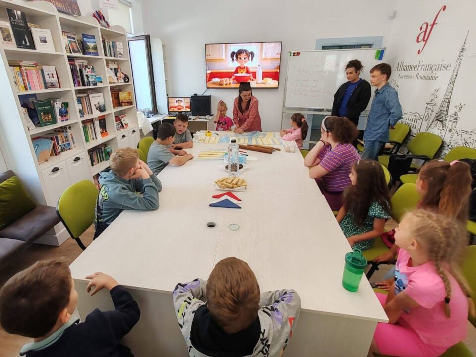 Atelier pentru copii special dedicat limbii franceze, muzicii și bucuriei, la Alianța Franceză