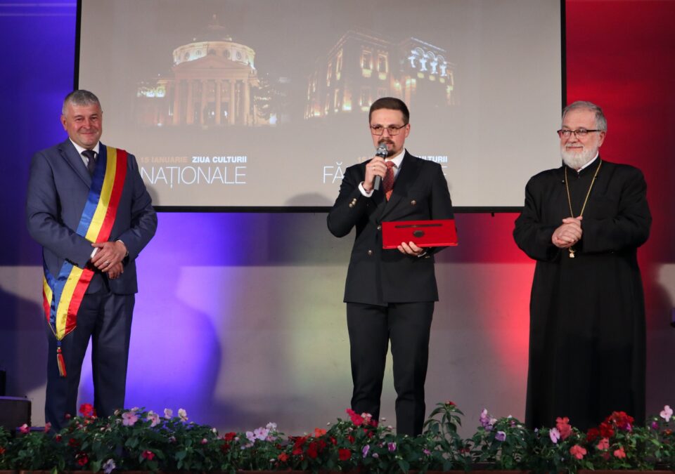 Fălticeniul și-a cinstit valorile: preotul Ioan Argatu și neurochirurgul Iustinian Ioachim Simion au devenit Cetățeni de Onoare ai municipiului Fălticeniul și-a cinstit valorile: preotul Ioan Argatu și neurochirurgul Iustinian Ioachim Simion au devenit Cetățeni de Onoare ai municipiului