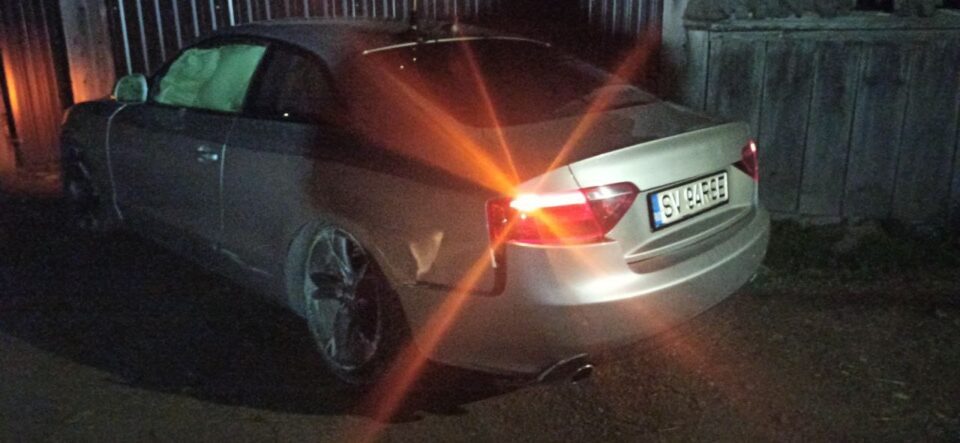 Mașina condusă de Tiberius Vatamaniuc