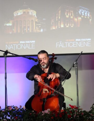 Fălticeniul și-a celebrat valorile. „Ordinul Fălticeni Cultural” a fost acordat unor personalități care onorează comunitatea prin excelență și dăruire