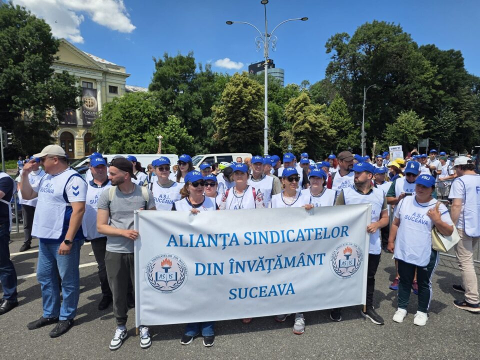 Oamenii școlii au protestat din nou la București: „Educația este din nou batjocorită” Oamenii școlii au protestat din nou la București: „Educația este din nou batjocorită”