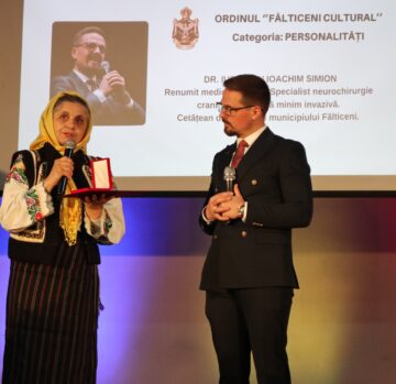 Fălticeniul și-a celebrat valorile. „Ordinul Fălticeni Cultural” a fost acordat unor personalități care onorează comunitatea prin excelență și dăruire
