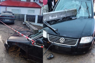 O dublă depășire a dus la un accident cu doi răniți O dublă depășire a dus la un accident cu doi răniți