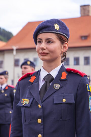 Ultimul apel de seară pentru cei peste 160 de absolvenți ai Colegiului Militar