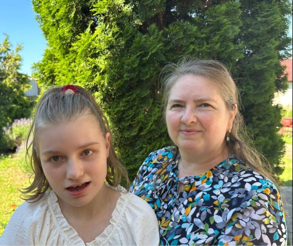 „Profesia de asistent maternal mi-a readus copilăria în viața de adult”. Povestea Mihaielei Pușlău, mama care a schimbat destinul unui copil „Profesia de asistent maternal mi-a readus copilăria în viața de adult”. Povestea Mihaielei Pușlău, mama care a schimbat destinul unui copil