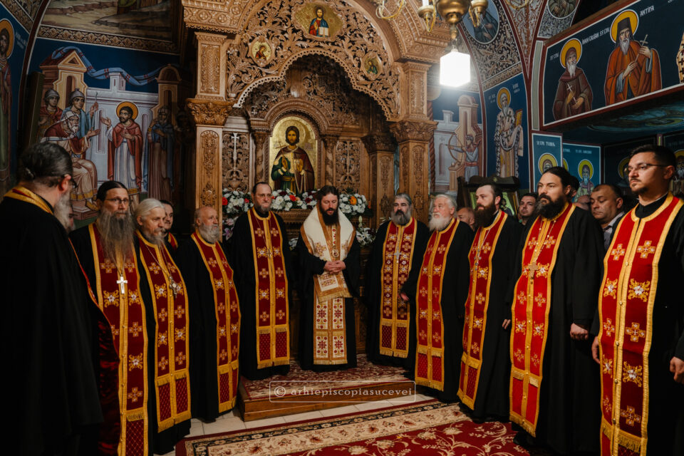 Sfântul Mare Mucenic Ioan cel Nou a îmbrăcat un veșmânt nou