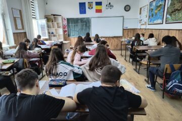 Ce subiecte au avut de rezolvat elevii la proba la limba română de la evaluarea națională Ce subiecte au avut de rezolvat elevii la proba la limba română de la evaluarea națională