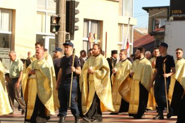 Procesiunea „Calea Sfântului”, reitare a aducerii moaștelor Marelui Mucenic Ioan cel Nou la Suceava