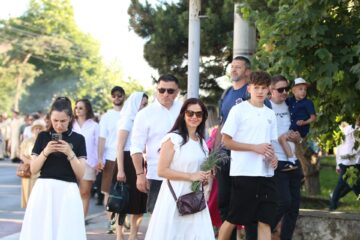 Procesiunea „Calea Sfântului”, reitare a aducerii moaștelor Marelui Mucenic Ioan cel Nou la Suceava