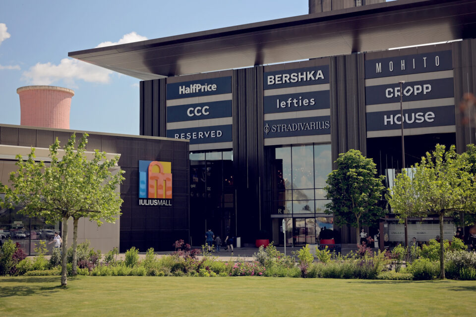 Marțea cumperi inteligent și te bucuri de beneficii la Iulius Mall Suceava