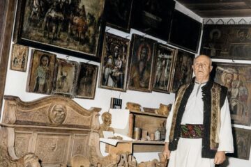 Toader Hrib, creatorul muzeului sătesc din Arbore, cronicar al satului, omagiat prin reabilitarea mormântului său Toader Hrib, creatorul muzeului sătesc din Arbore, cronicar al satului, omagiat prin reabilitarea mormântului său