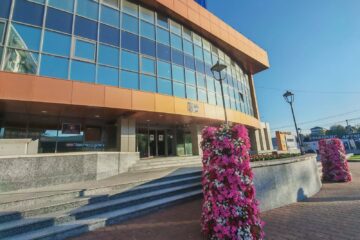 Primăria Suceava refuză revocarea hotărârii de închidere a autogării Ceztrans și merge înainte cu sensurile unice