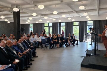 1 Alianța Liderilor din Economia Sucevei (ALES), întrunire cu reprezentanții SUA, despre oportunități și puterea de a fi ”împreună”