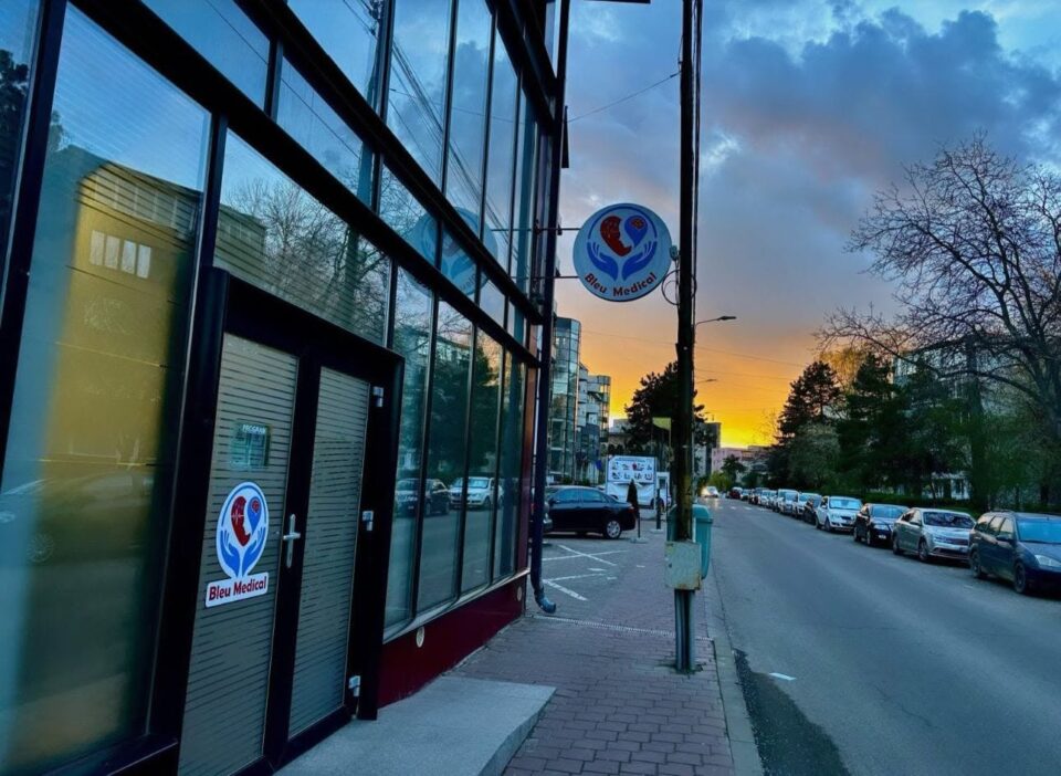 Clinica Bleu Medical: servicii medicale complete, medici dedicați și consultații decontate prin CAS