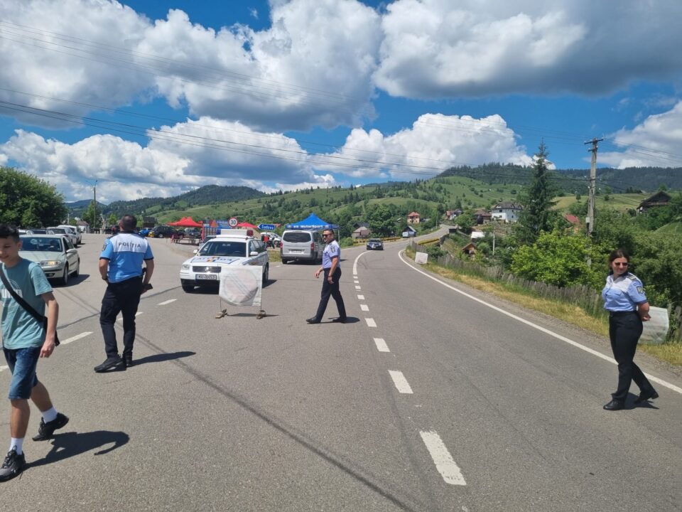 Vehicule grele vor avea restricție de circulație, duminică, și în județul Suceava