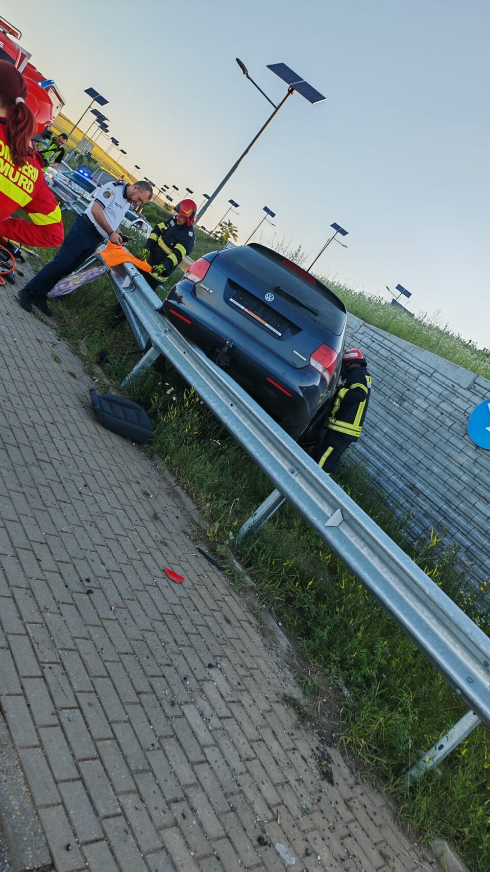 Un tânăr de 28 de ani a murit zdrobit în mașina cu care a intrat violent în ”Zidul Morții”