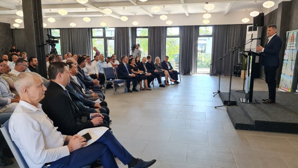 Alianța Liderilor din Economia Sucevei (ALES), întrunire cu reprezentanții SUA, despre oportunități și puterea de a fi ”împreună”