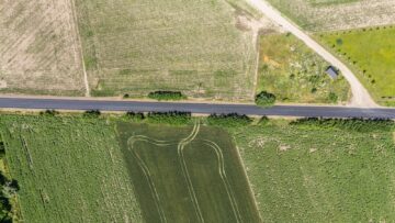 7 kilometri de drum din zona Vadu Moldovei au fost asfaltați doar 6 zile. Șoldan: „Ce nu au reușit alții ani la rând, am făcut noi în mai puțin de o săptămână”