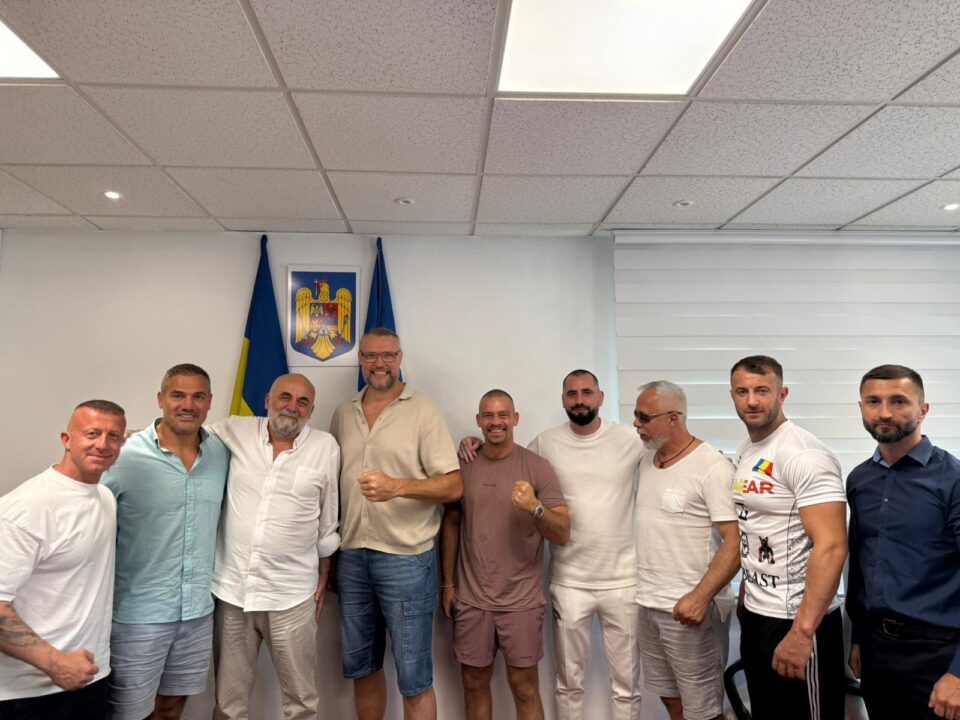 Legendele kickboxului mondial, oaspeți ai primarului de Suceava, Vasile Rîmbu