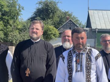 În comuna Horodnic de Sus a fost inaugurat „Zidul Demnității”, un monument dedicat valorilor morale, credinței și identității naționale
